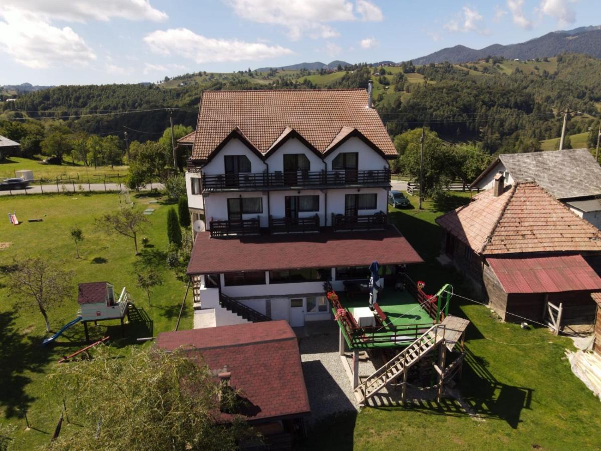 Pensiunea Tabacaru Peştera Esterno foto